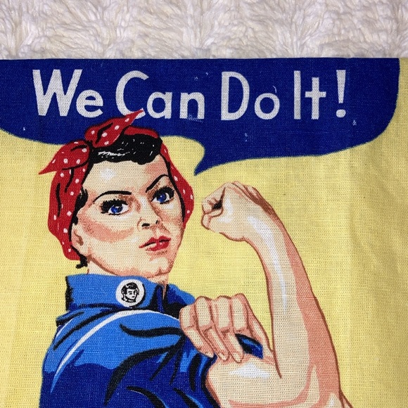 Rosie the Riveter Tee Towel from Smithsonian Institution We Can Do It! - Picture 4 of 8